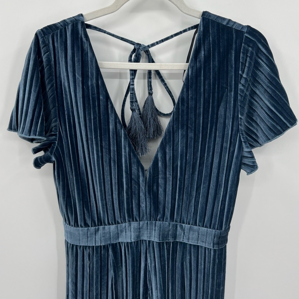 Minkpink Lex blue velvet jumpsuit - Picture 3 of 7